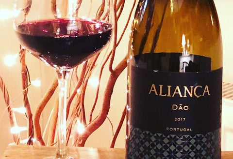 #winewednesday Alianca Dao 2017
